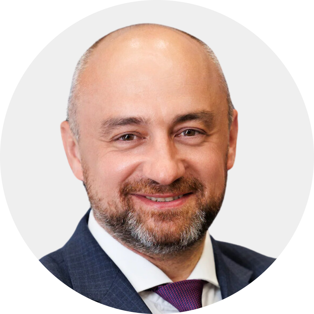 Артём Калашников.png